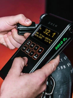 Divesoft Solo Nitrox Analyser 24 Divesoft Solo Nitrox Analyser -Free Dive Gears Sales Divesoft Solo Nitrox Analyser Lifestyle Front